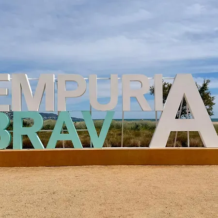 Sylvia Azure Empuriabrava